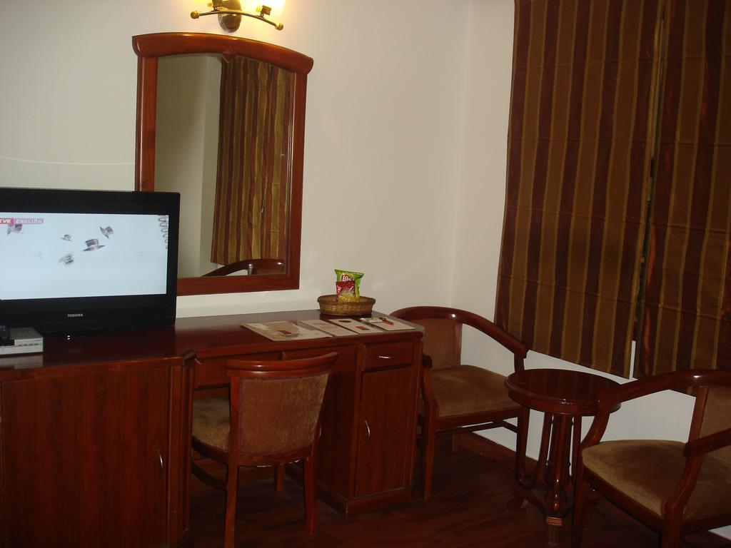 J'S Inn Nuova Delhi Esterno foto