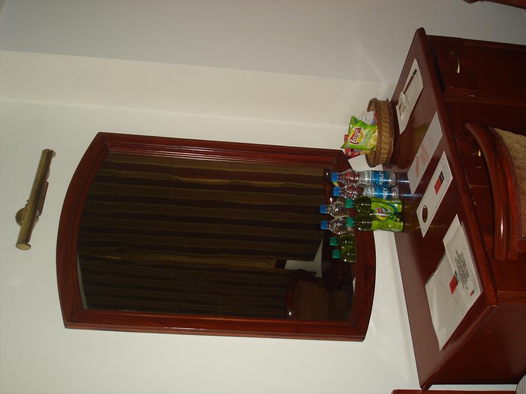 J'S Inn Nuova Delhi Esterno foto