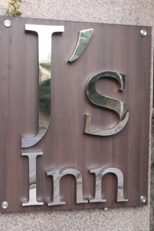 J'S Inn Nuova Delhi Esterno foto